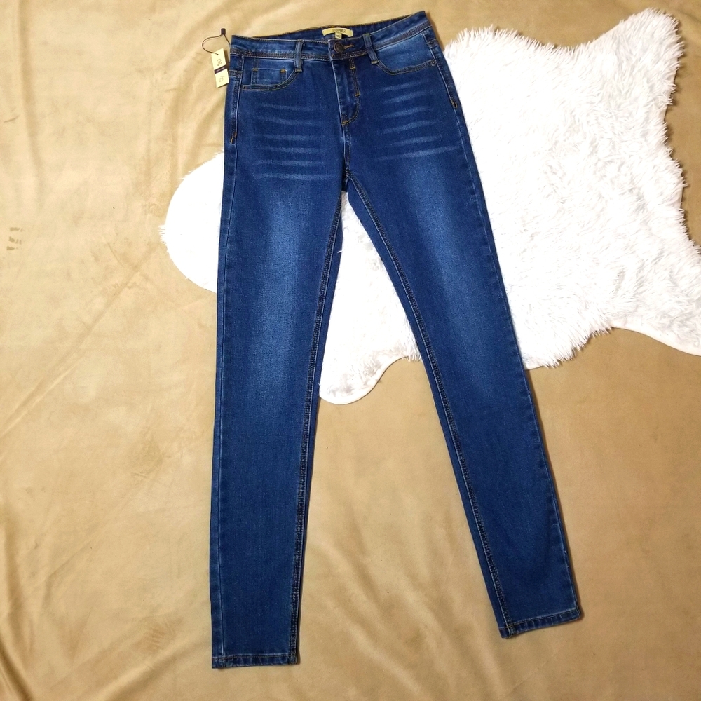 Lily & Parker Skinny Jeans